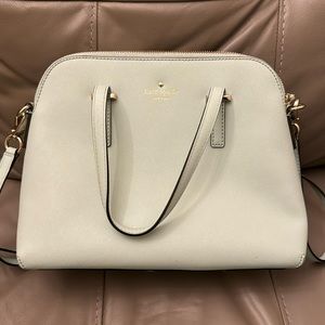 ✨BRAND NEW✨ Large Spacious Kat Spade Bag